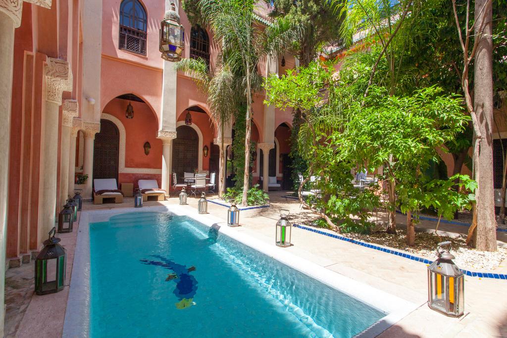 Riad Le Perroquet Bleu & Spa